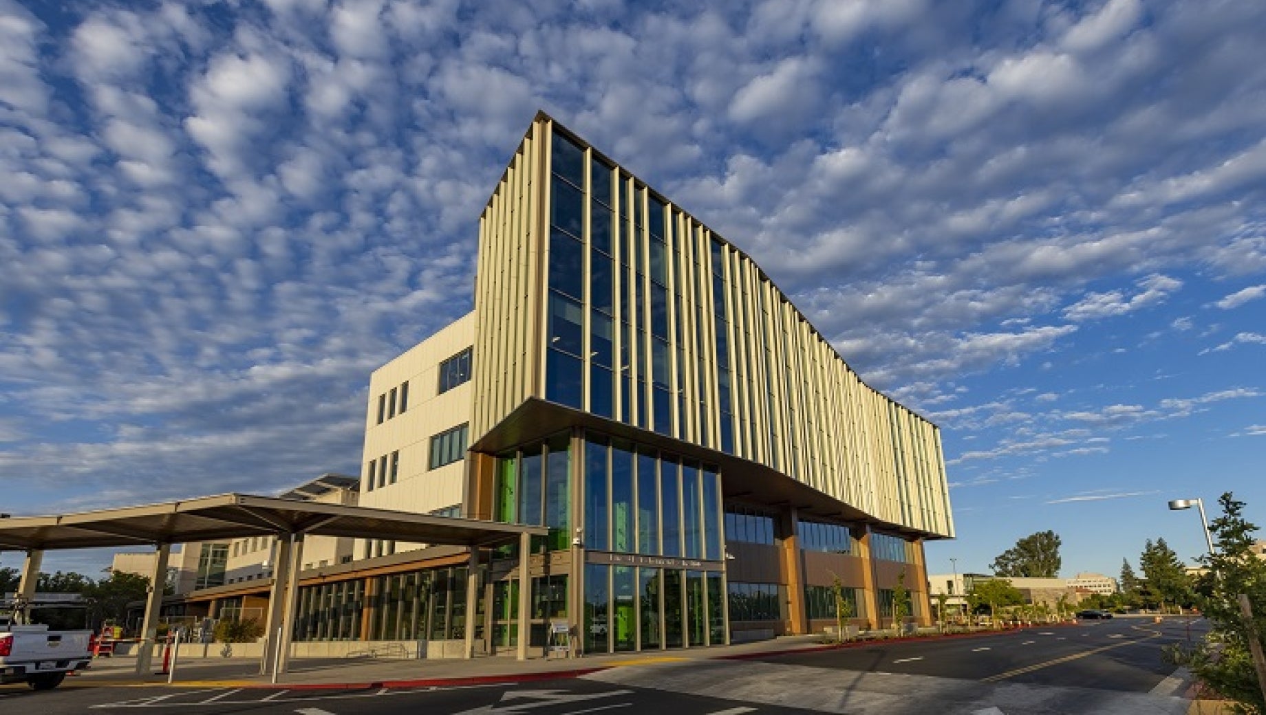 UC Davis Health Opens Doors To New State-of-the-art Eye Care Facility ...