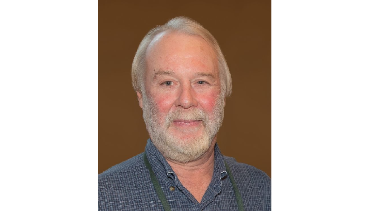 Press release: Association of American Veterinary Medical Colleges Dr. Peter J. Havel