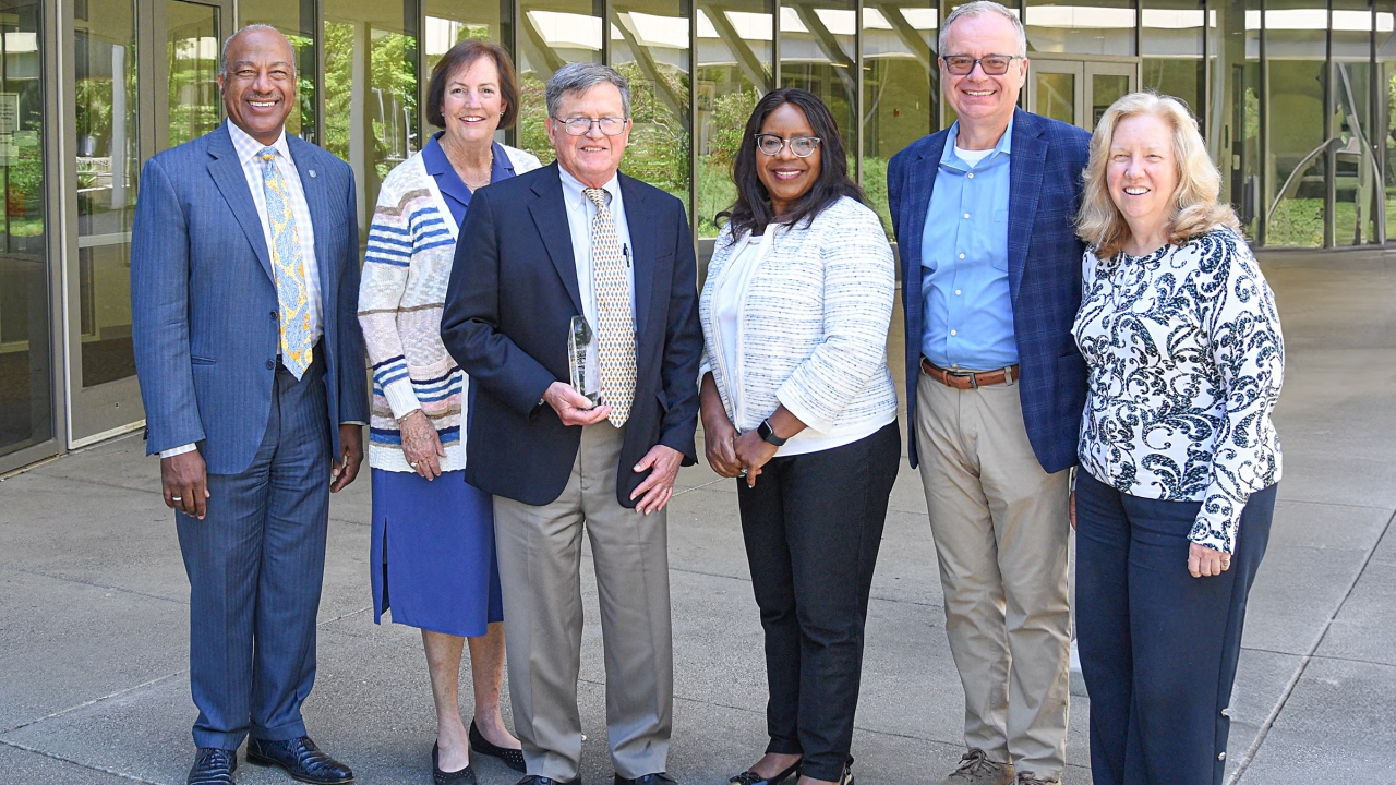 Luncheon celebration featuring Chancellor May, UC Davis Foundation Chair Deborah Neff, Soderquist Award Winner Kevin Bacon, College of Letters and Science Dean Estella Atekwana, Development and Alumni Relations Vice Chancellor Shaun Keister, Provost and Executive Vice Chancellor Mary Croughan.